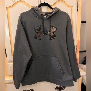 Under Armour Camo Hoodie | Size L